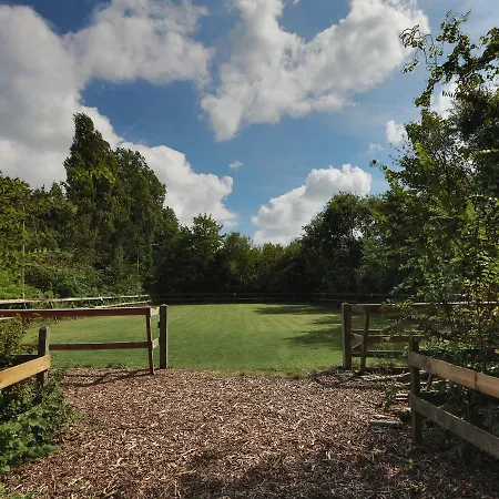 Ons Landhuys Hippolytushoef